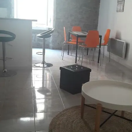 Apartment Cosy Comme A La Maison Ambiance Coquillage Et Bois Flotte